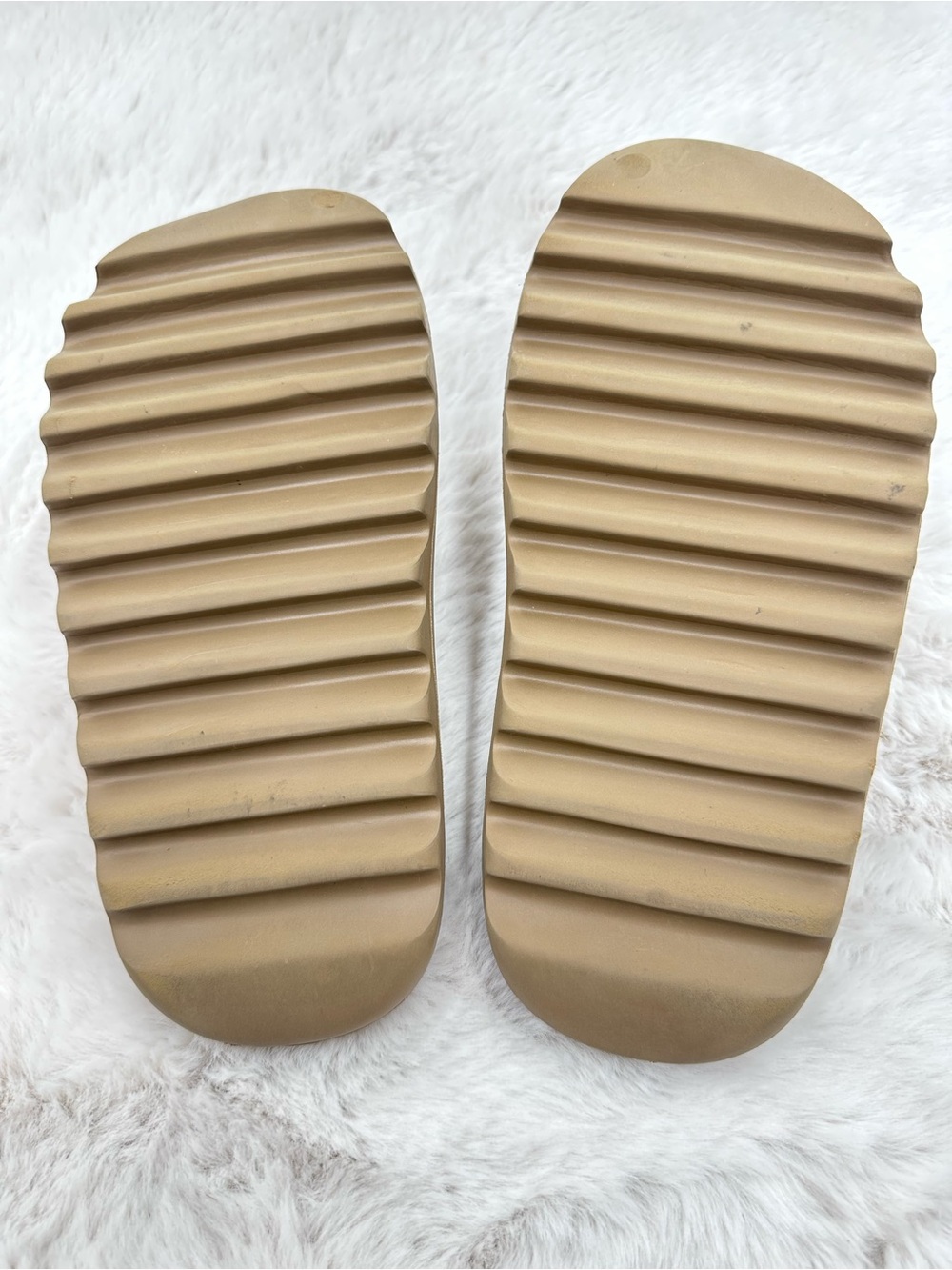 Adidas Yeezy Slide Pure Mens Size 7 Slip On Sandals - Picture 10 of 11